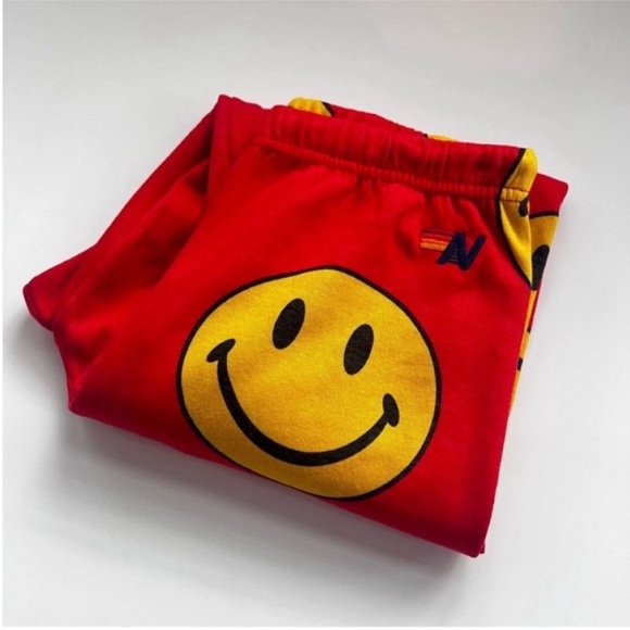 Aviator Nation Red Smiley Joggers Medium - Picture 7 of 8